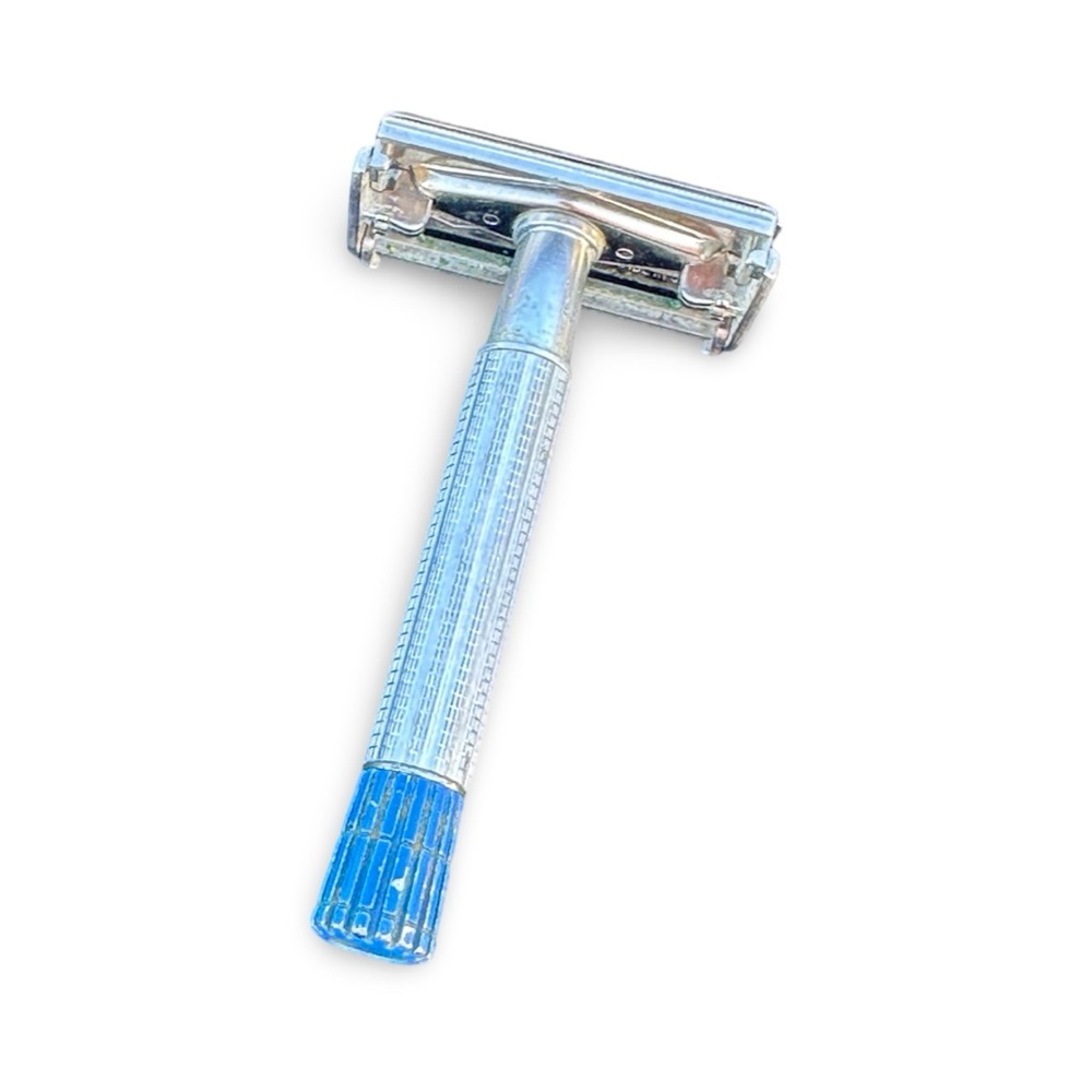 Vintage Gillette Razor w/ Flare Blue Tip End